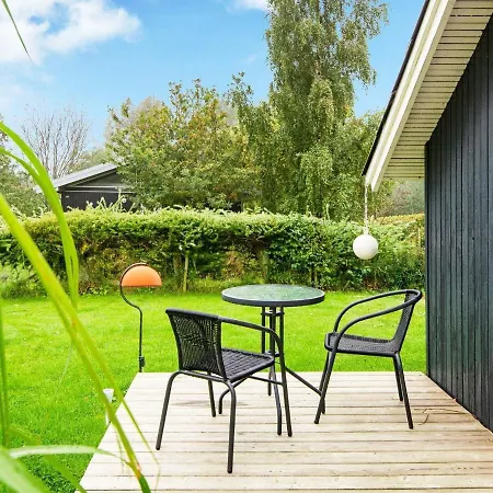 5 Person In Juelsminde * Sonderby (Midtjylland)